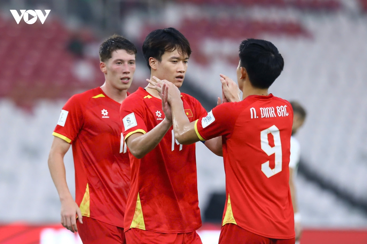 thang nguoc pakistan, Dt viet nam vao choi tran tranh hang ba fifa asean cup 2026 hinh anh 1