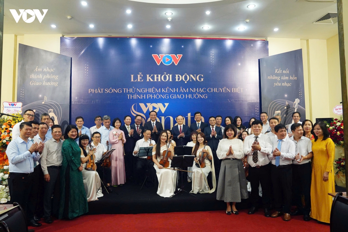 vov sonata - fm89 khoi dong, huong toi phu song toan quoc hinh anh 6