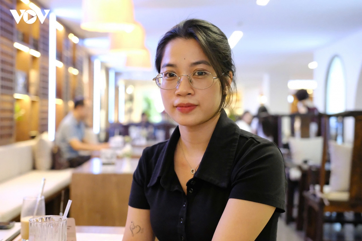 nhac si Dong thien Duc gay tranh cai khi ky doc quyen 1 ca khuc cho 2 ca si hinh anh 2