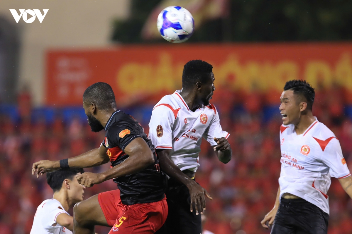 ket qua v-league clb ca tp.hcm thang kich tinh ninh binh, ha noi fc thua Da nang hinh anh 16