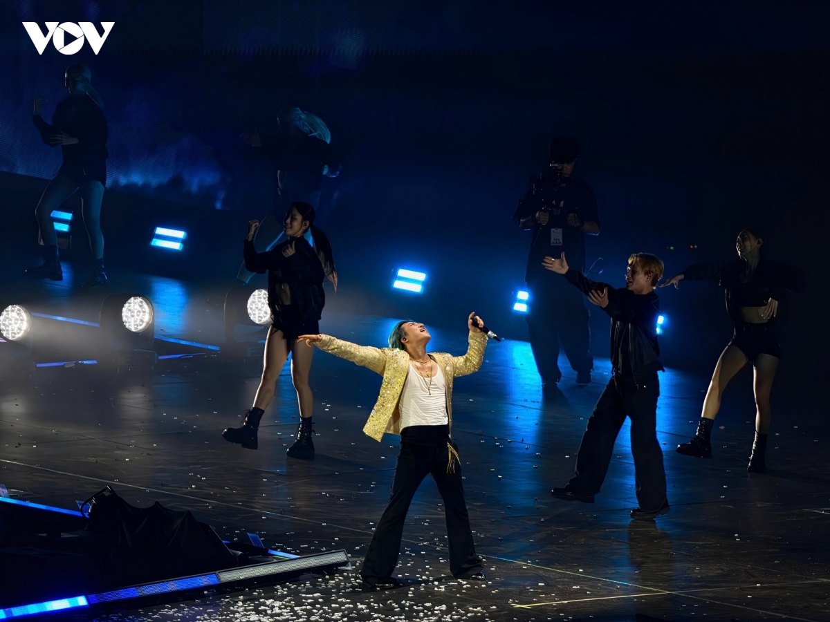 bigbang quy goi chao fan viet, khep lai 2 dem concert thu hut 90.000 khan gia hinh anh 9