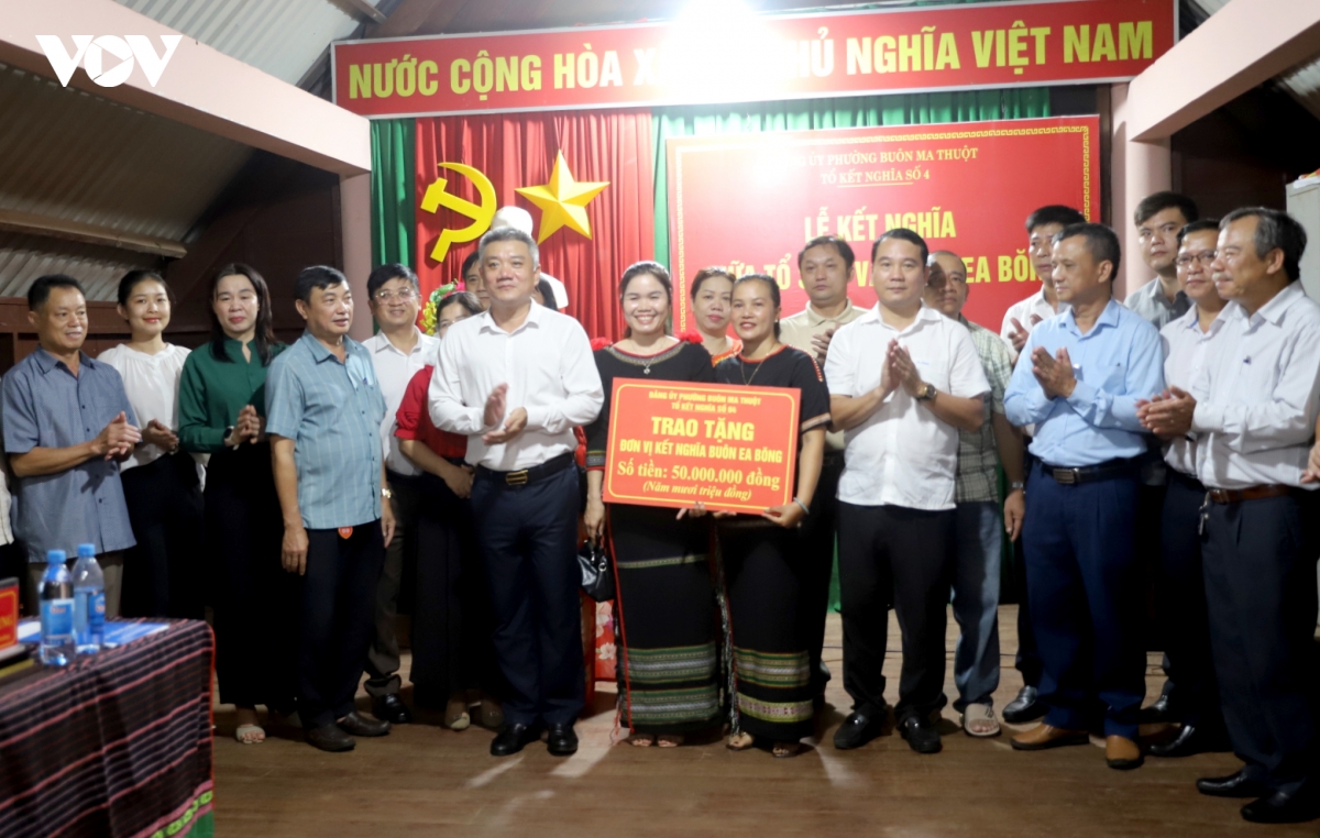 le ket nghia dac biet tai buon ea b ng hinh anh 2