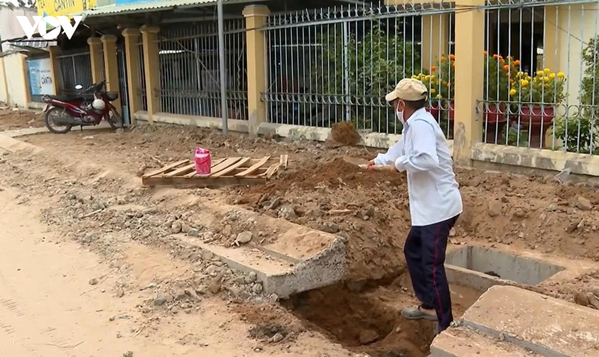 vinh long giai ngan von dau tu cong thap so voi binh quan chung ca nuoc hinh anh 2