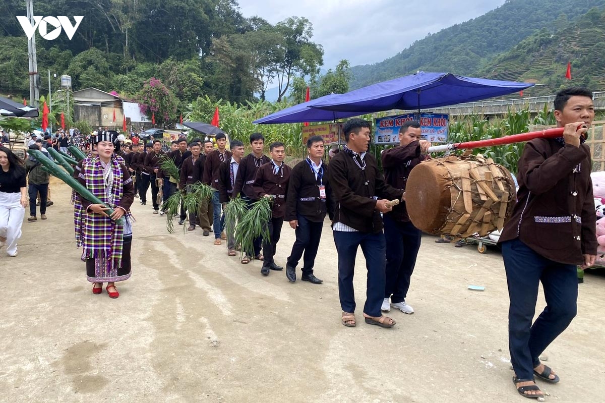su khon khoai gin giu hon van hoa nguoi lu hinh anh 3