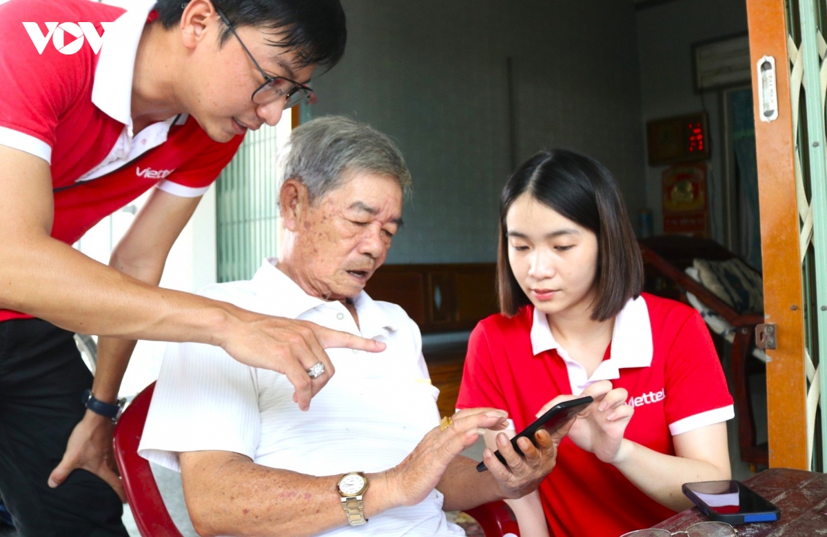 Cà Mau xếp loại cơ quan hành chính trên thang điểm 100
