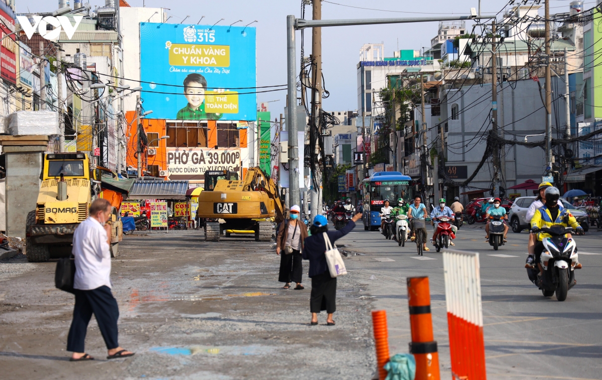 trung tam tp.hcm thanh dai cong truong hinh anh 13