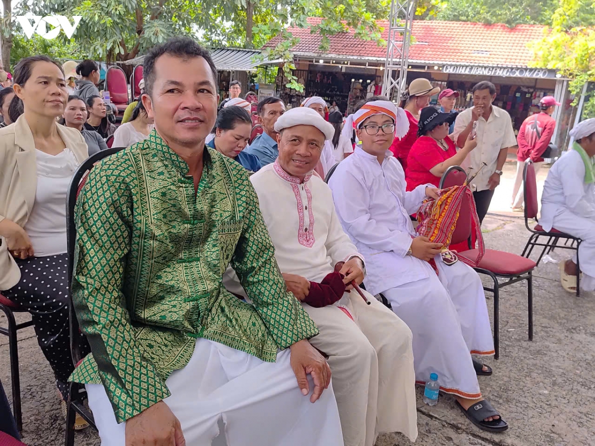 nhieu hoat dong soi noi chao don le hoi kate 2026 tai lam Dong hinh anh 5