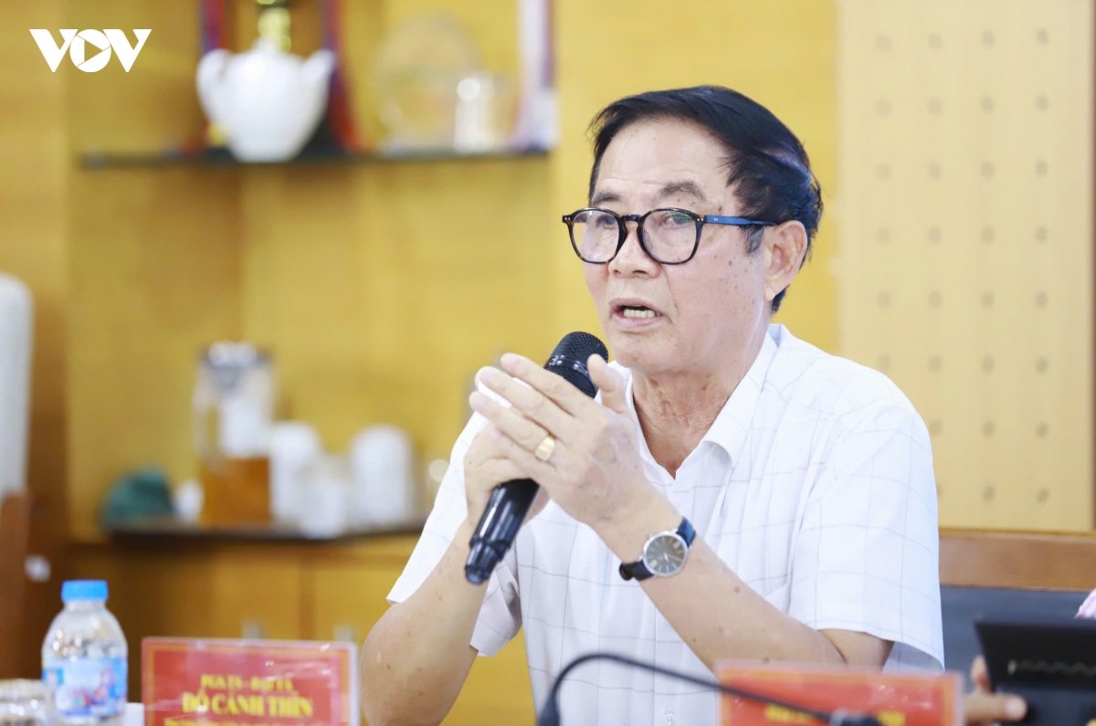 Dai ta Do canh thin nghiem tri ket hop voi khoan hong la chu truong xuyen suot hinh anh 1