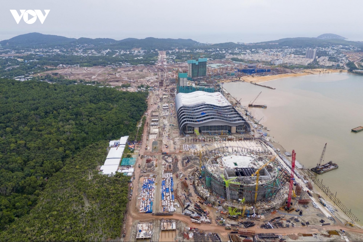 truc giao thong 10 lan ket hop lrt o phu quoc chay dua voi tien do apec 2027 hinh anh 1