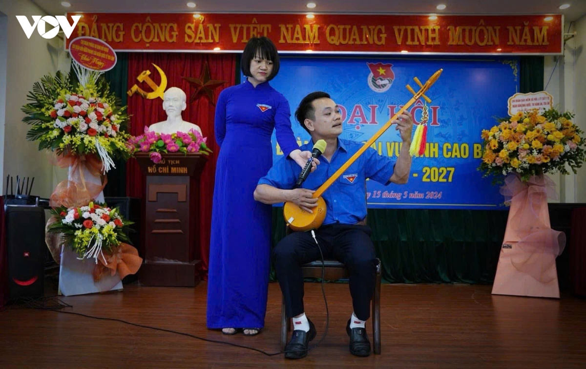 khi nguoi dao tre say me then tay hinh anh 2