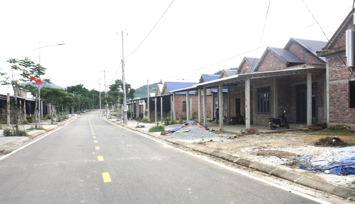 tao sinh ke giup dong bao co tu vuon len thoat ngheo hinh anh 5