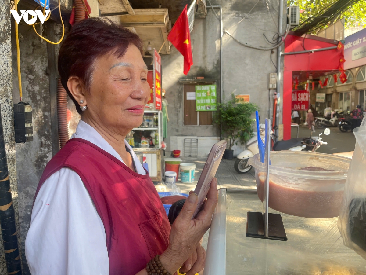 chuyen doi so tu tien ich doi thuong den thay doi xa hoi hinh anh 1