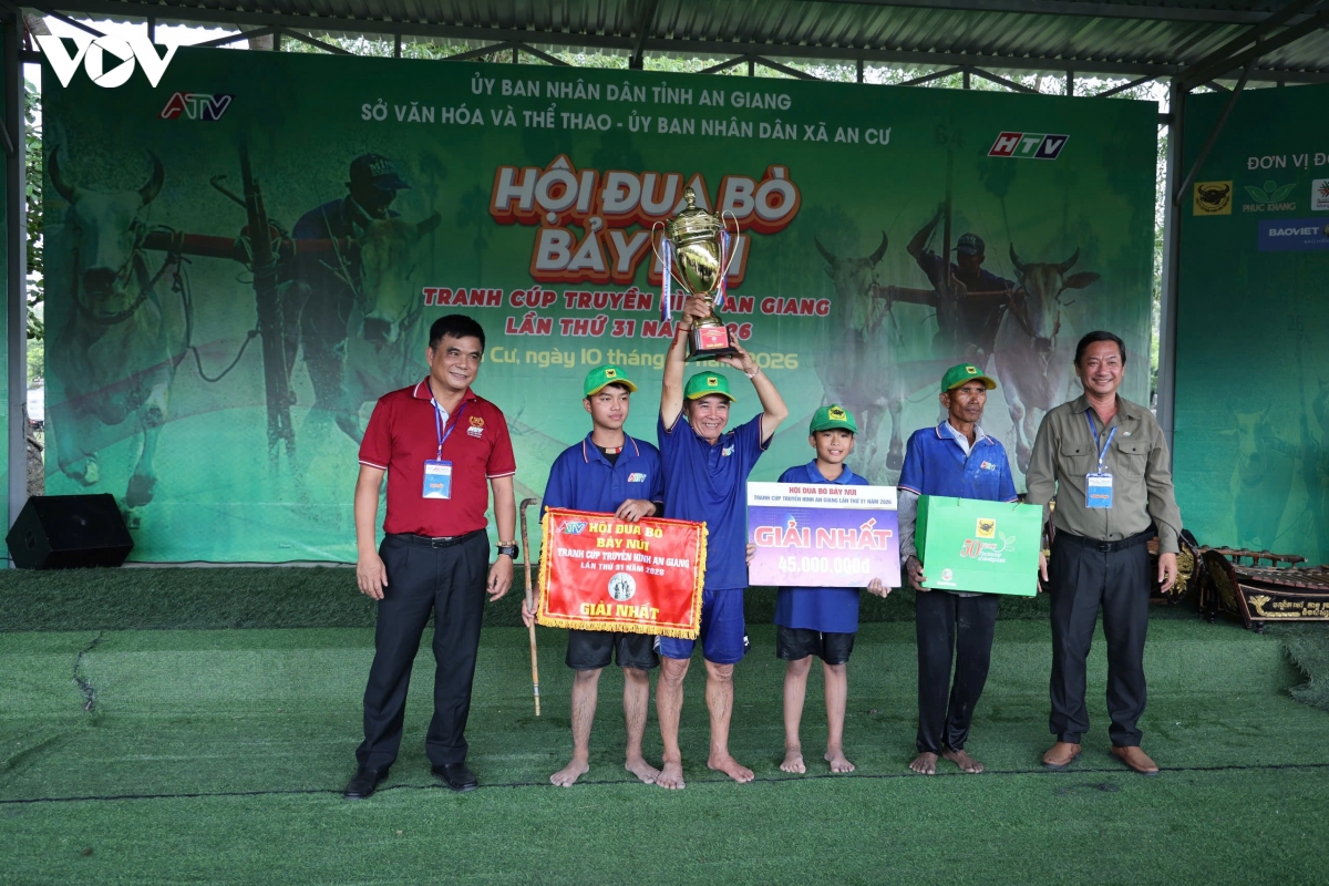 an giang 64 doi bo tranh tai tai hoi dua bo bay nui hinh anh 2
