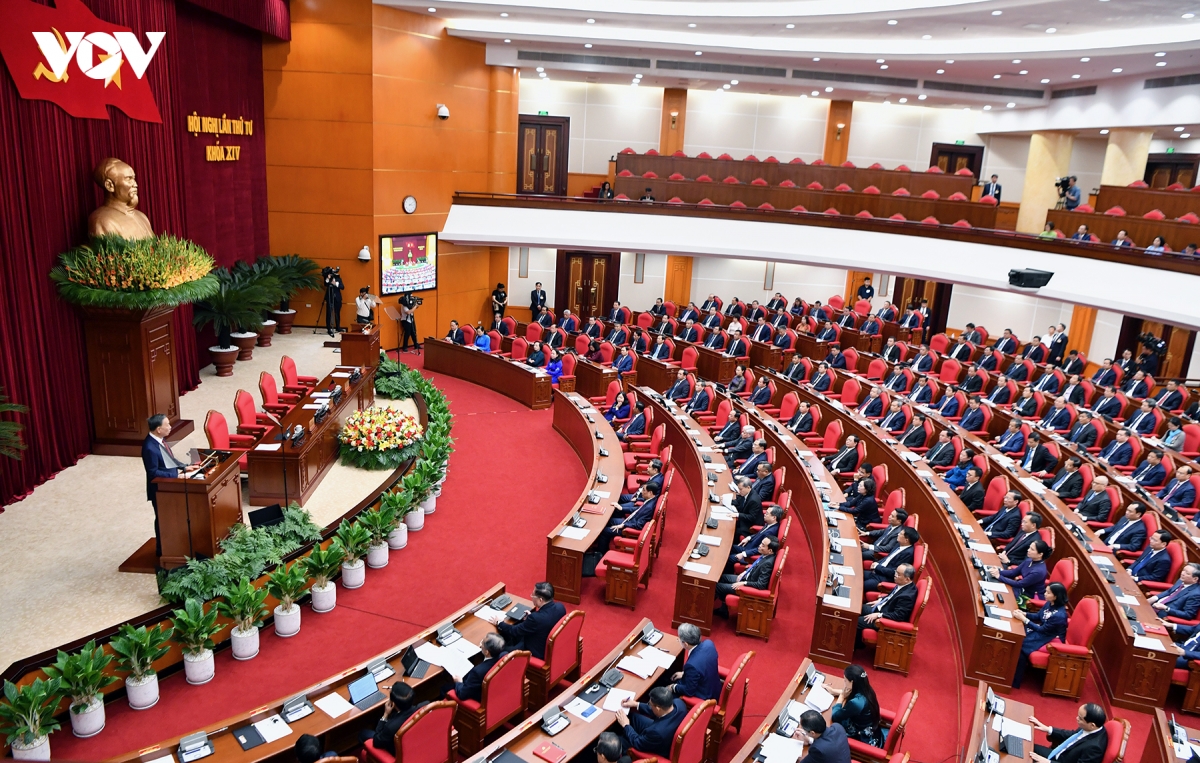 Thông cáo báo chí ngày làm việc thứ tư Hội nghị Trung ương 4, khóa XIV