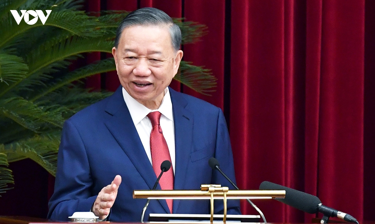 toan canh be mac hoi nghi lan thu 4 ban chap hanh trung uong Dang khoa xiv hinh anh 6