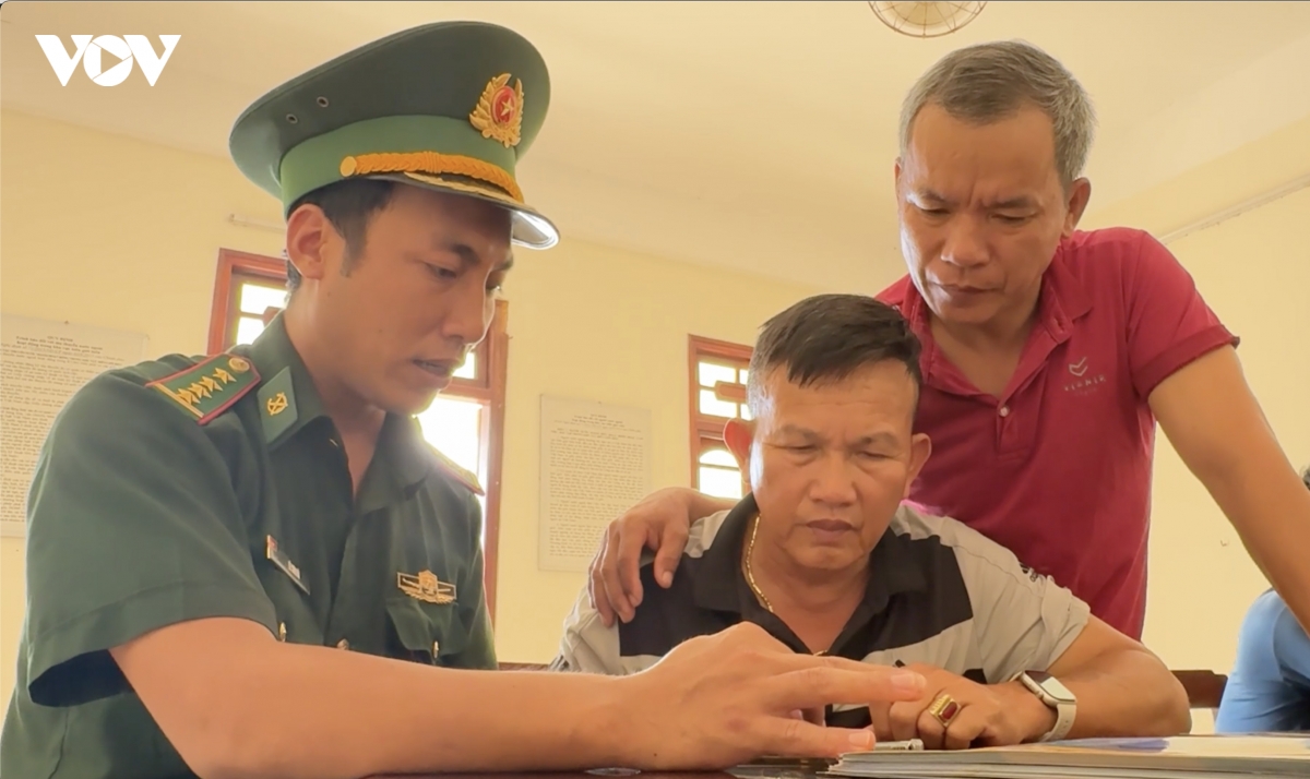 quang ngai day manh chuyen doi so thu tuc xuat nhap ben doi voi tau ca hinh anh 3