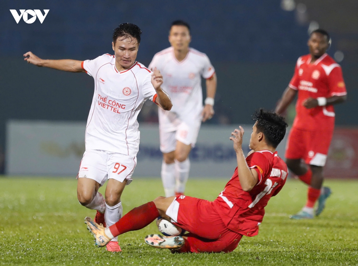 ket qua v-league hom nay 19 10 ca tp.hcm chien thang kich tinh the cong viettel hinh anh 13