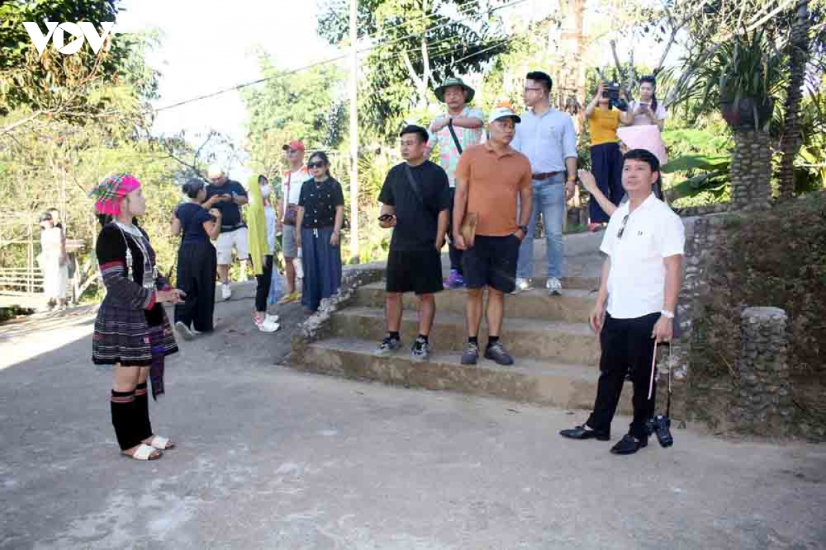 lai chau vao mua don khach, thuc day du lich tang truong hinh anh 4