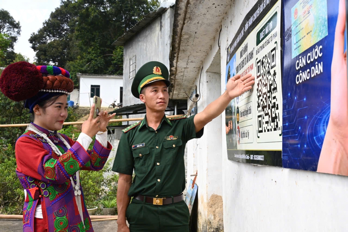 chuyen doi so bat dau tu nhung viec thiet thuc noi bien gioi hinh anh 1