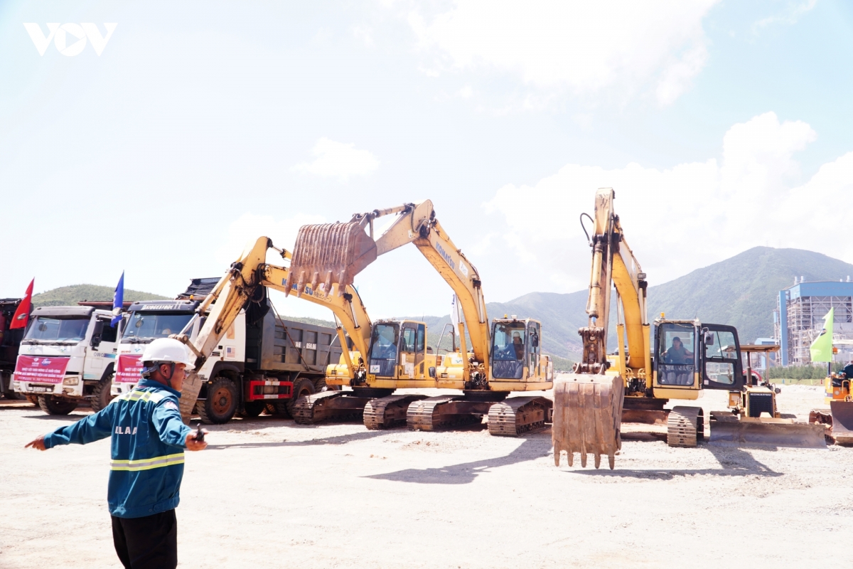 khoi cong nha may nhiet dien lng quang trach ii tai tinh quang tri hinh anh 2