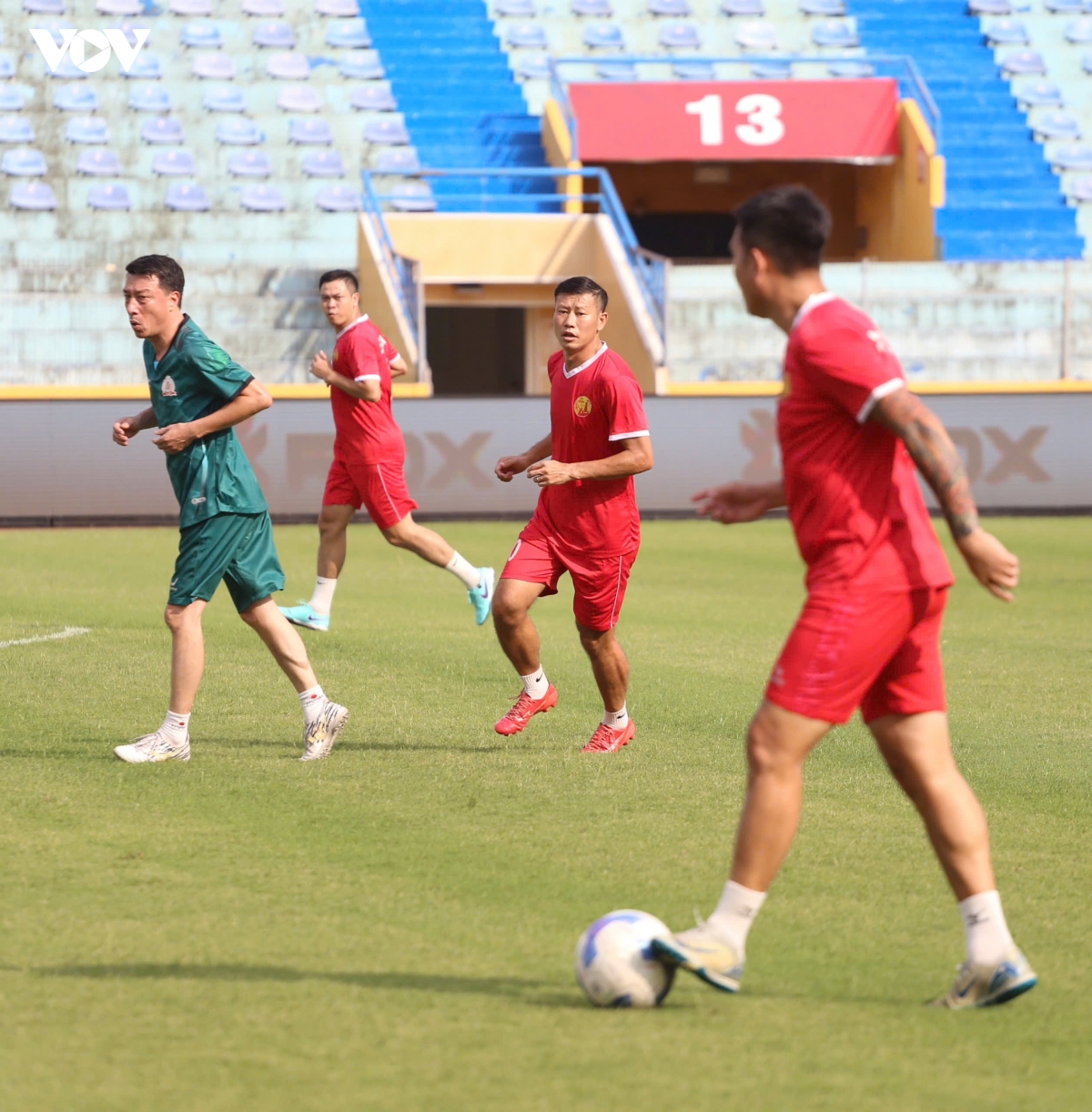 quang hai va nguyen filip du ngay hoi dac biet cua clb cahn hinh anh 5