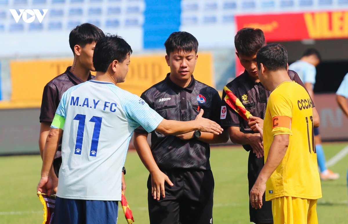 quang hai va nguyen filip du ngay hoi dac biet cua clb cahn hinh anh 7