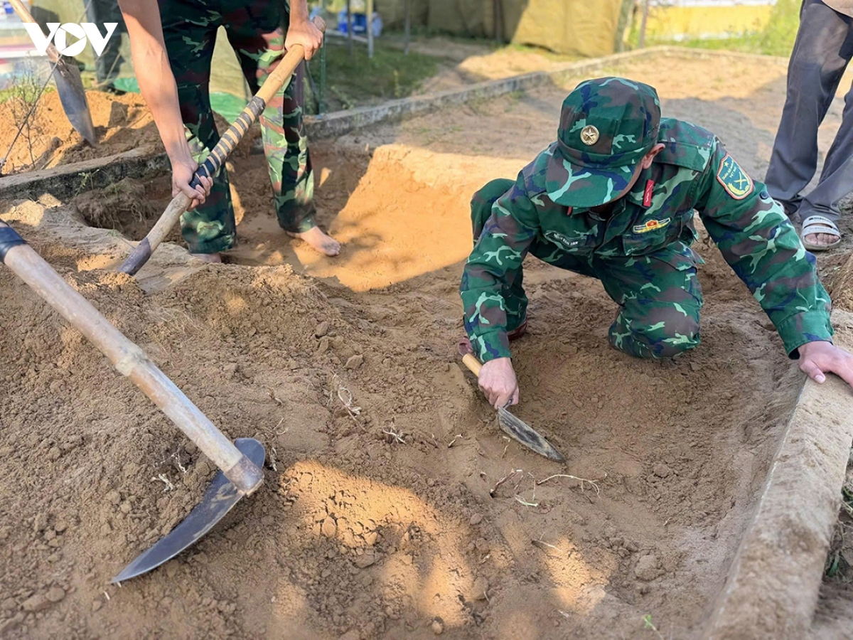 Da nang quy tap 14 hai cot liet si tu thong tin nguoi dan cung cap hinh anh 1