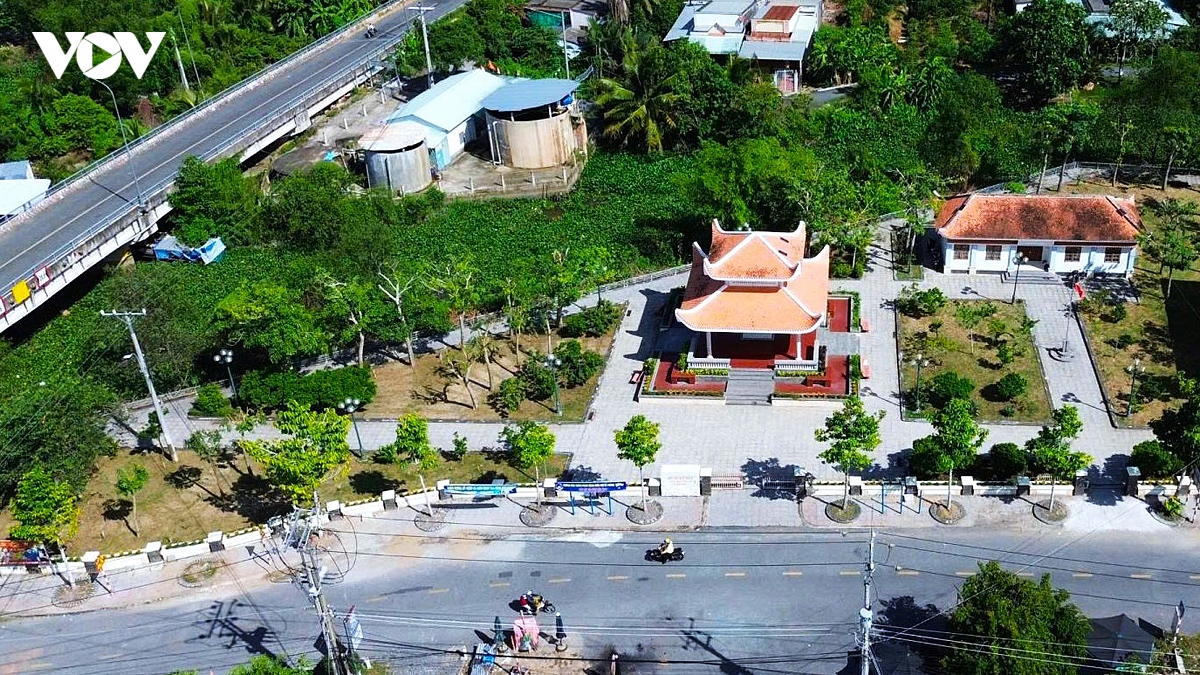 phat huy gia tri lich su, van hoa vung can cu chu v hinh anh 1