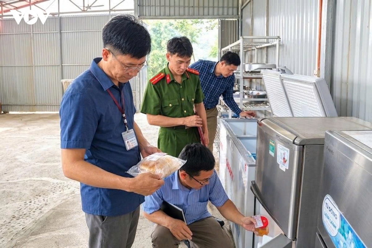 thai nguyen dam bao bua an ban tru cho tre vung cao hinh anh 7