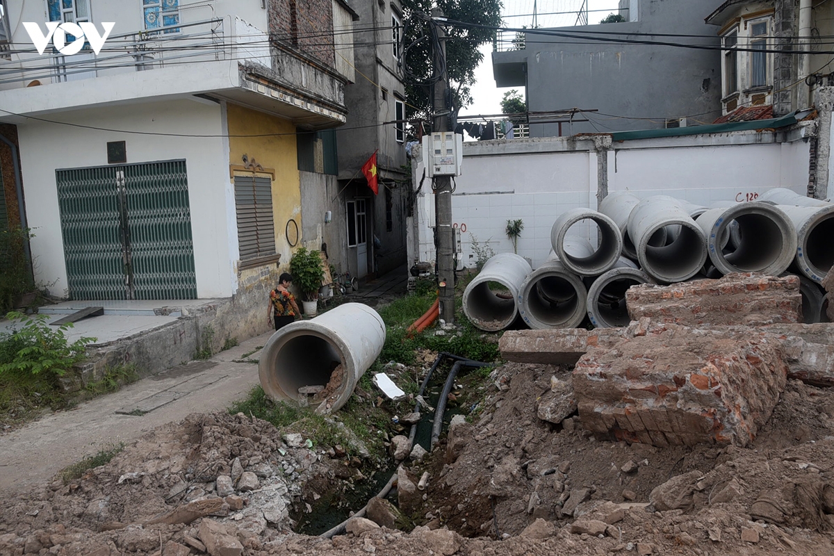 thi cong cau Duong moi, nguoi dan mong som thoat canh ngap ung, bui bam hinh anh 12