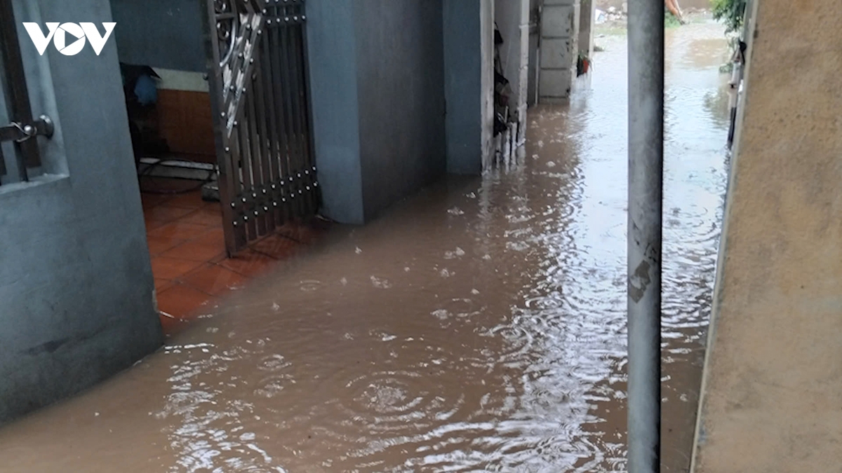 thi cong cau Duong moi, nguoi dan mong som thoat canh ngap ung, bui bam hinh anh 11