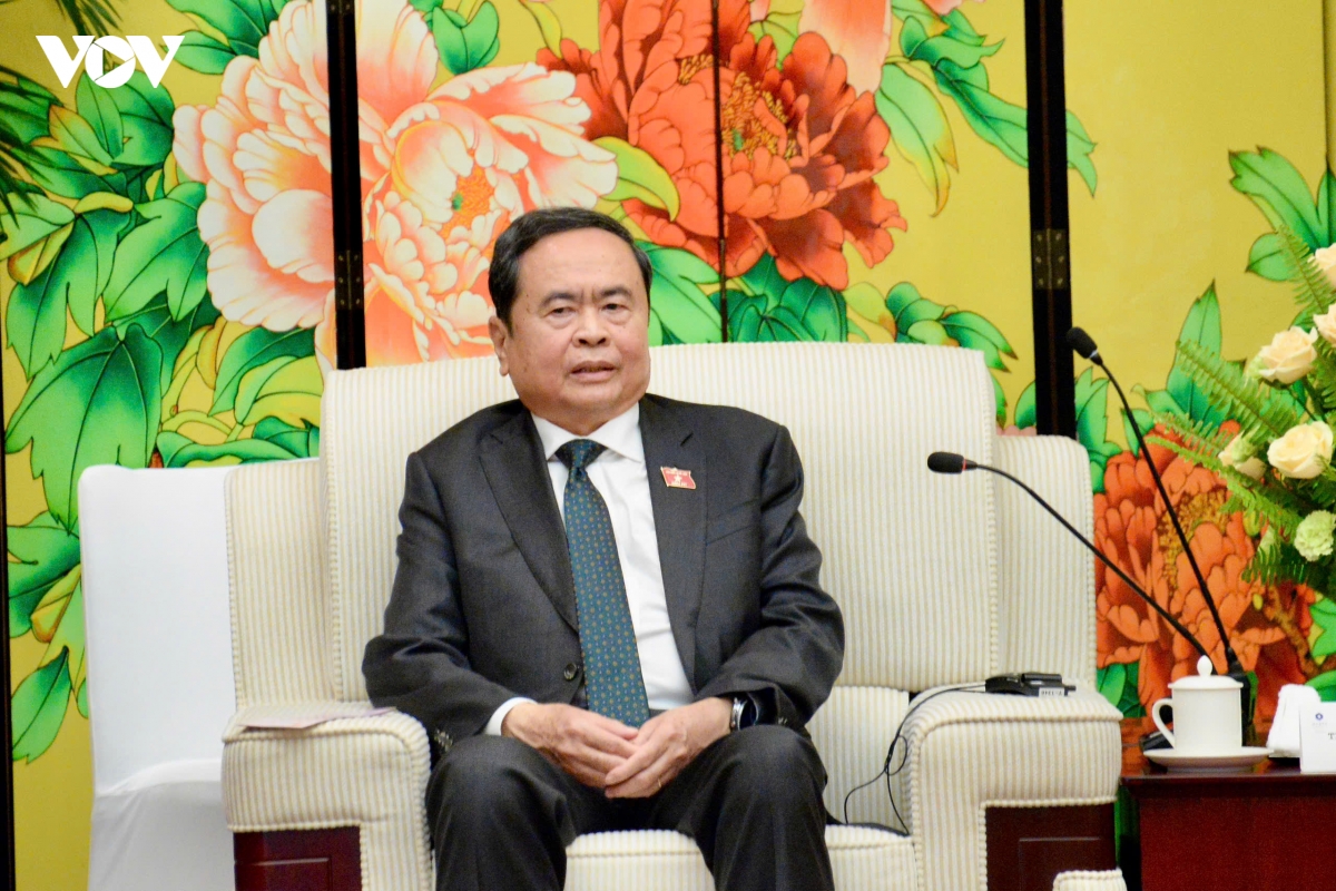 chu tich quoc hoi tran thanh man tiep bi thu tinh uy thiem tay hinh anh 8