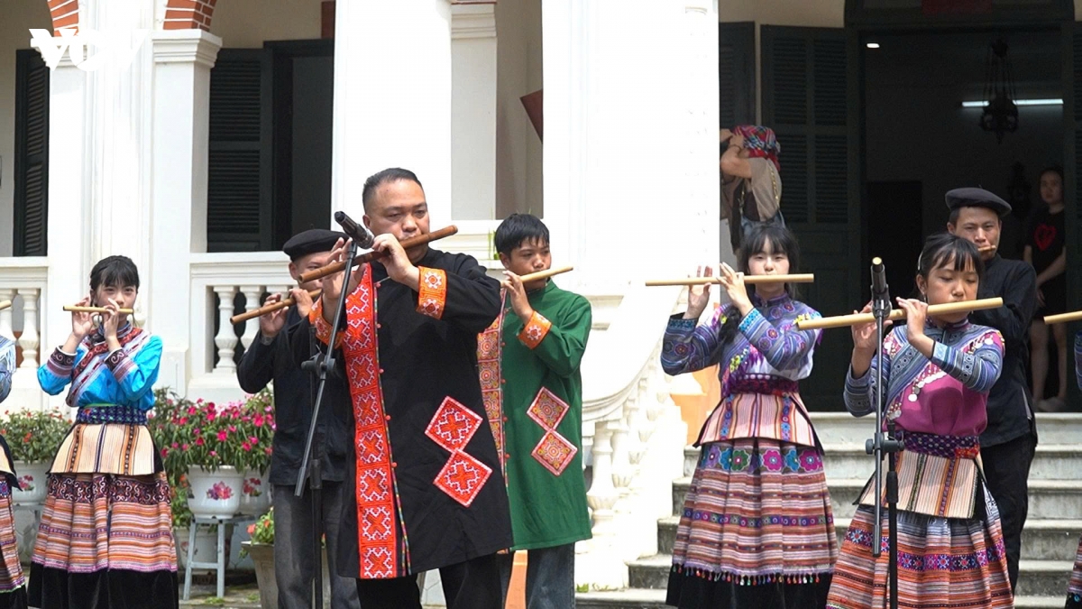 tieng sao mong bac ha tu di san cao nguyen den dong chay hoi nhap, trao truyen hinh anh 1