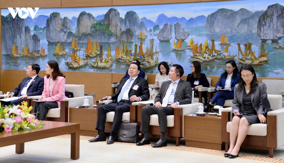 chu tich quoc hoi tran thanh man hoi kien thu tuong liechtenstein brigitte haas hinh anh 6