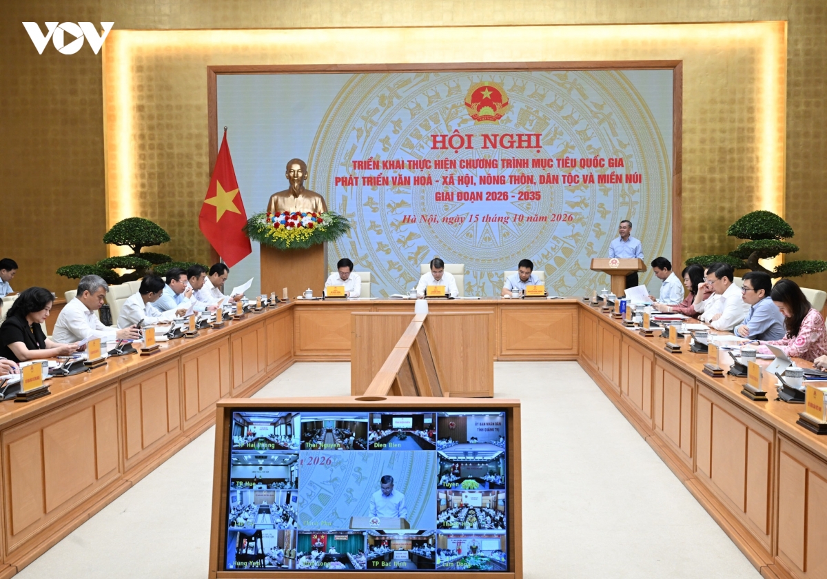 thu tuong chu tri hoi nghi trien khai chuong trinh mtqg phat trien van hoa-xa hoi, nong thon, dan toc mien nui hinh anh 2