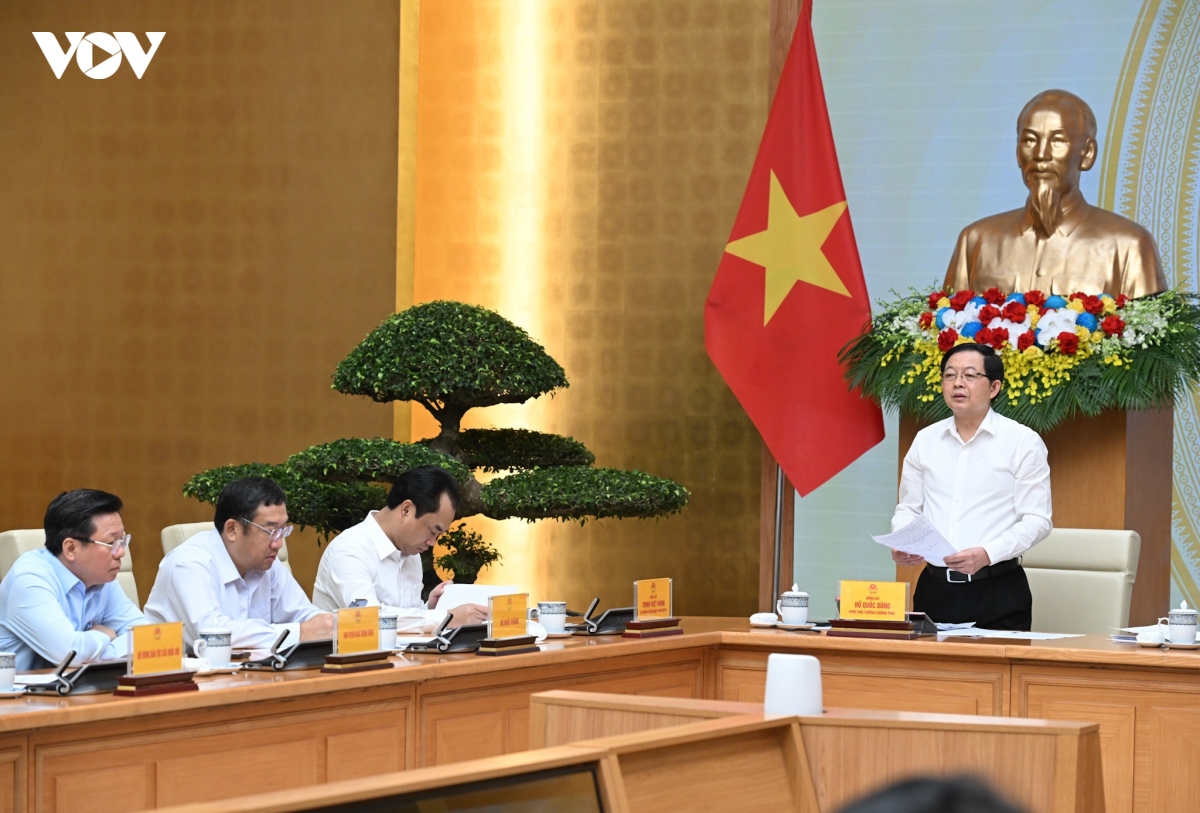 thu tuong chu tri hoi nghi trien khai chuong trinh mtqg phat trien van hoa-xa hoi, nong thon, dan toc mien nui hinh anh 4