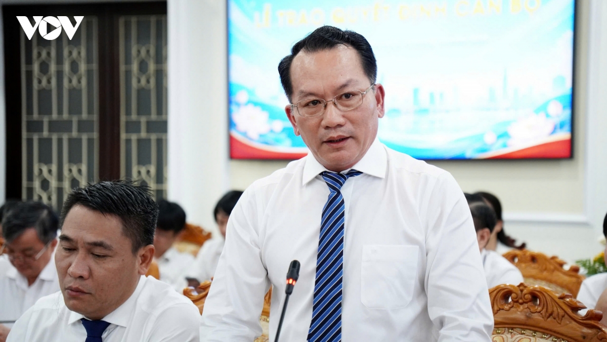 tp.hcm bo nhiem tong giam doc sjc va 6 can bo lanh dao hinh anh 2
