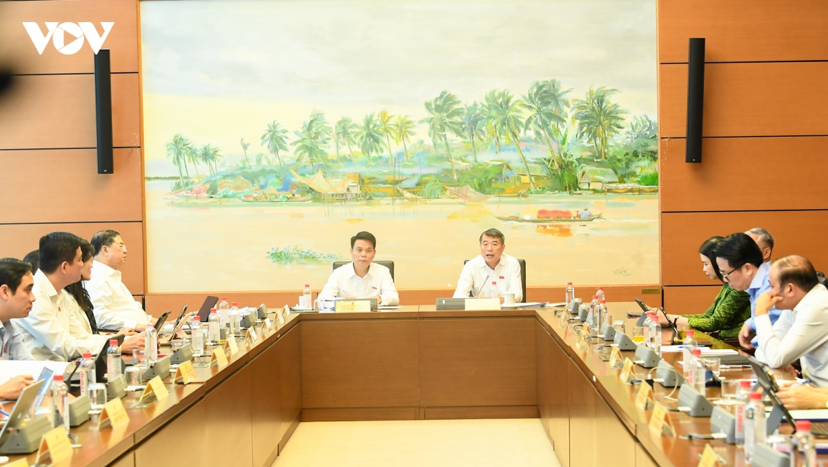 thu tuong le minh hung Dieu tiet gia dat de khong day gia nha len qua cao hinh anh 3