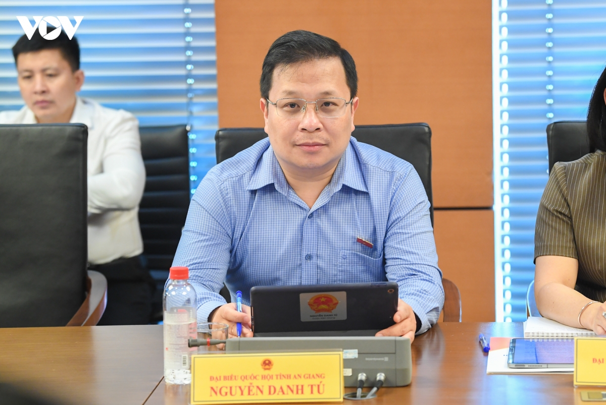 nguoi duoi 18 tuoi hien mo, tang Dai bieu quoc hoi de nghi can nhac rat than trong hinh anh 2