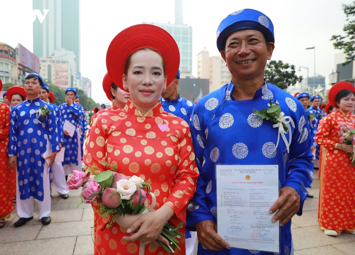 le cuoi tap the cua 52 cap doi o tp.hcm hinh anh 1