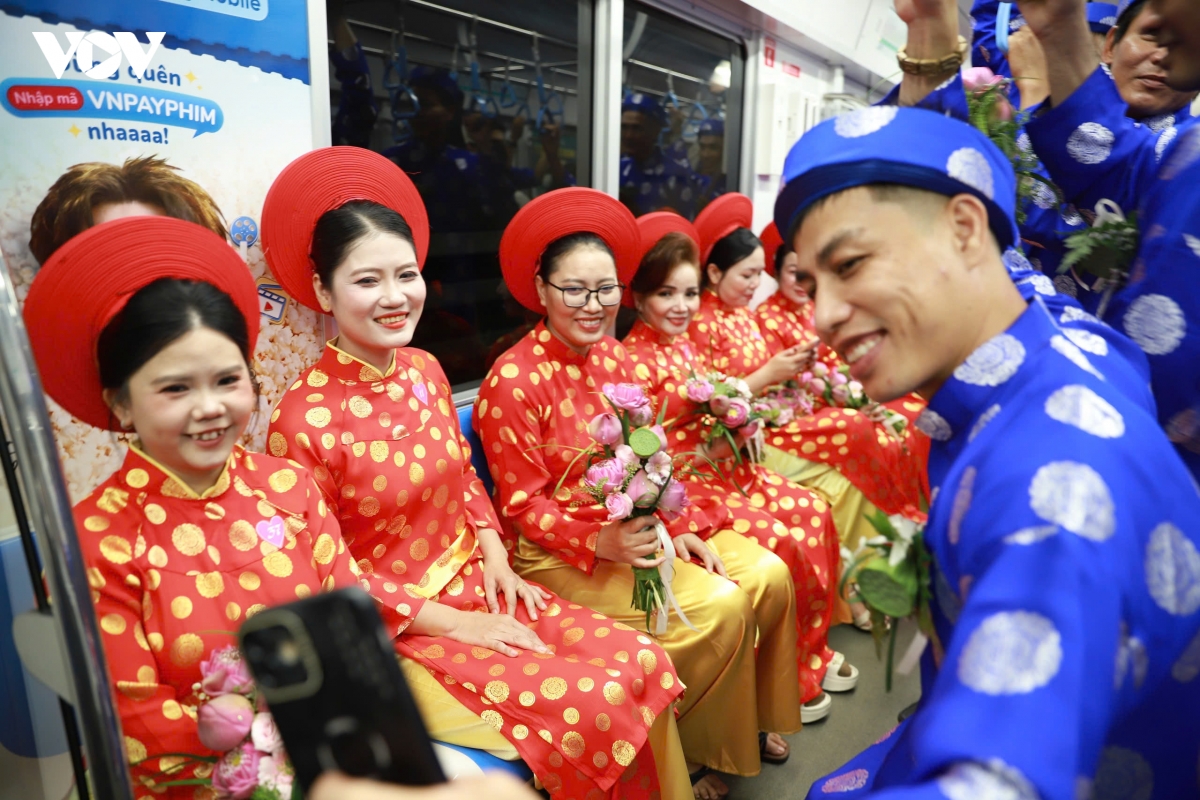 le cuoi tap the cua 52 cap doi o tp.hcm hinh anh 3