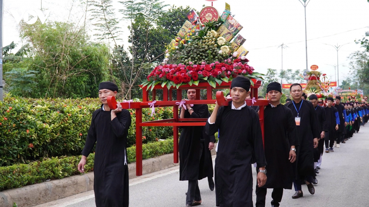 lao cai Dac sac le hoi com moi den Dong cuong nam 2026 hinh anh 9