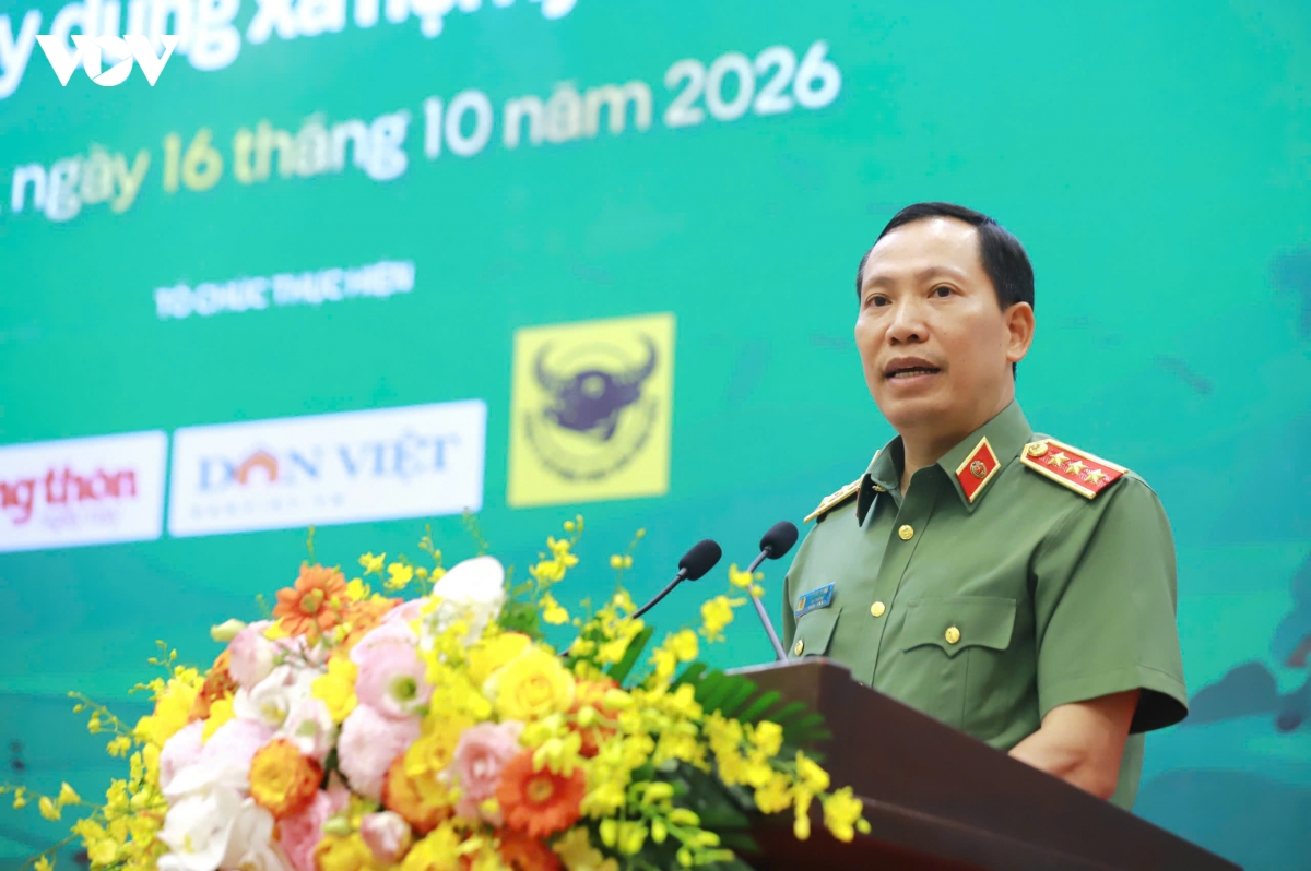 bo cong an phoi hop voi tw hoi nong dan to chuc dien dan lang nghe nong dan noi hinh anh 3