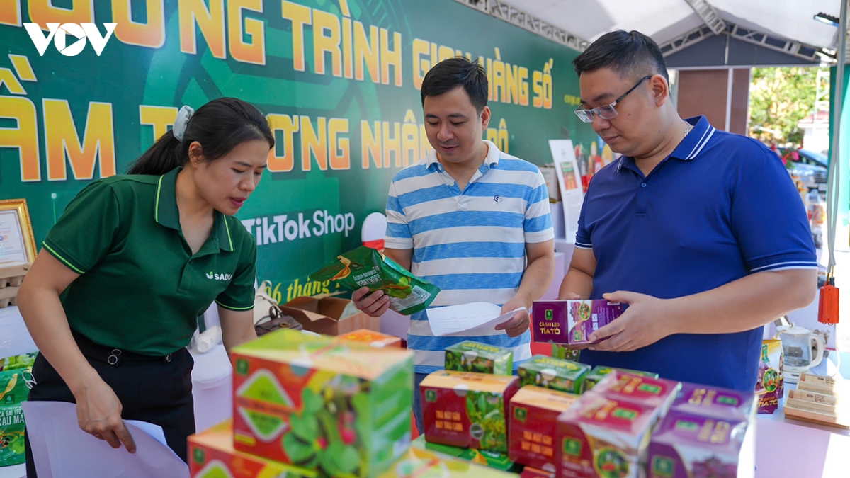 tao co che de nguoi tai buoc ra thi truong, bien nghien cuu thanh gia tri kinh te hinh anh 2