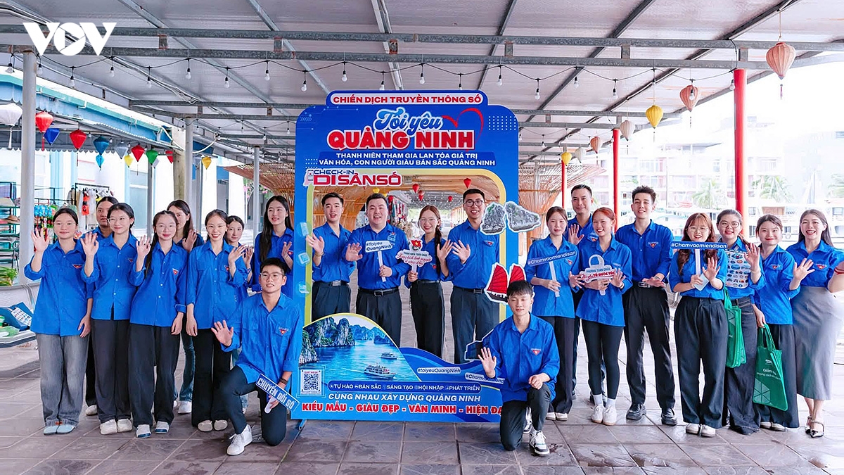quang ninh dua di san len may hinh anh 1