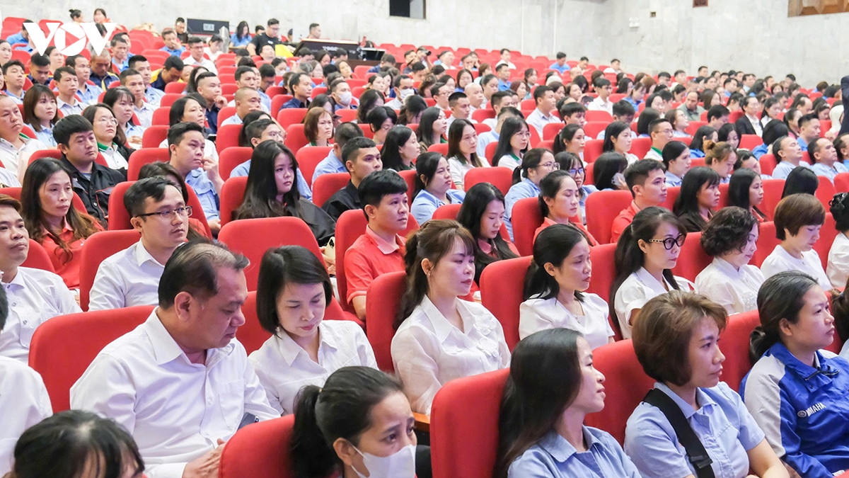 ha noi bieu duong nhung doanh nghiep vi nguoi lao dong va cong nhan tieu bieu hinh anh 5