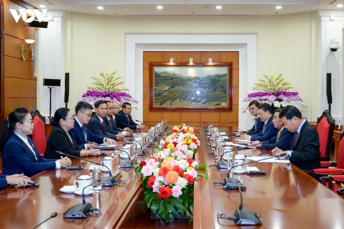 khoi day tinh than trach nhiem va khat vong cong hien cua tuoi tre viet - lao hinh anh 5