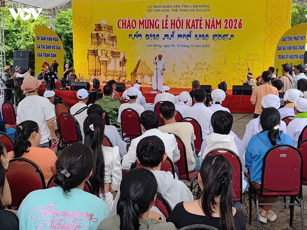 Dam bao an ninh, trat tu cho le hoi kate tai thap po sah inu o lam Dong hinh anh 1
