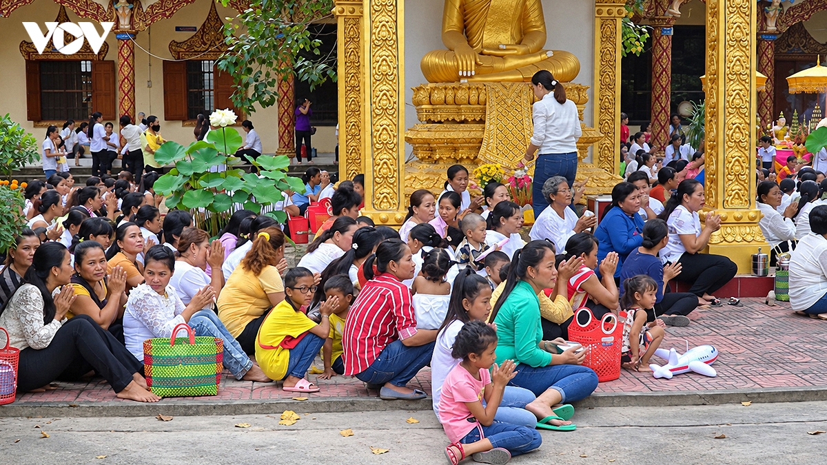 le dat bat hoi net dep bao hieu cua dong bao khmer hinh anh 4