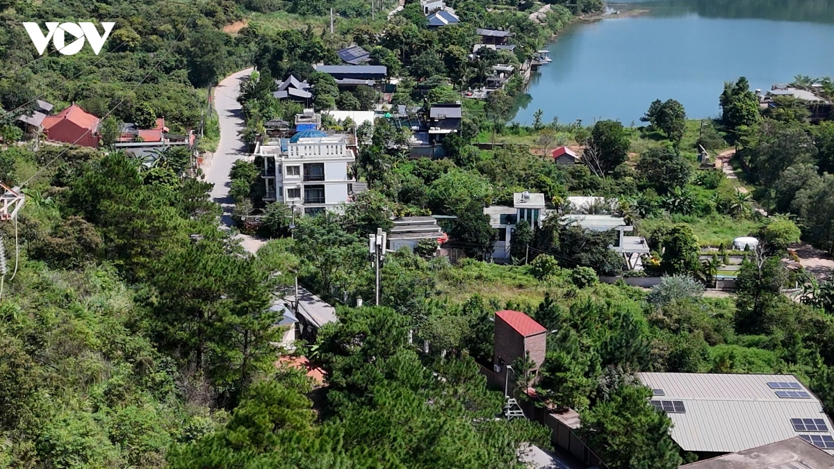 ho Dong Do vang ve sau cac dot cuong che hinh anh 6